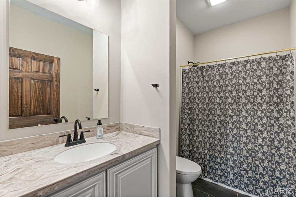 Washington, Missouri, 63090, United States, 5 Bedrooms Bedrooms, ,4 BathroomsBathrooms,Residential,Pending,2003552