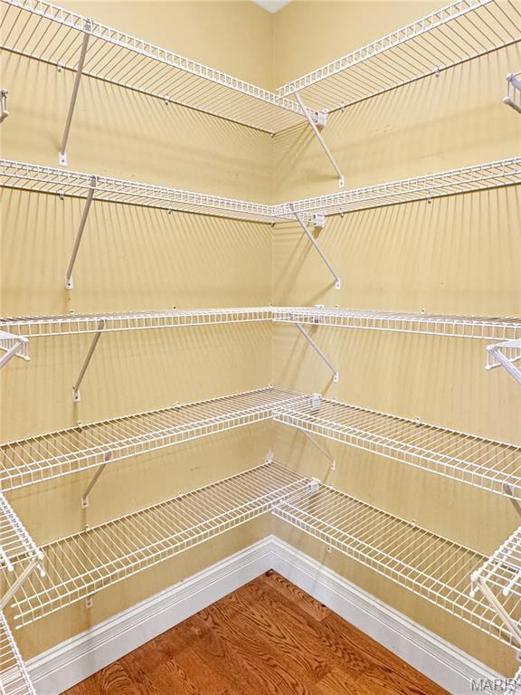 Washington, Missouri, 63090, United States, 4 Bedrooms Bedrooms, ,5 BathroomsBathrooms,Residential,Active,1922278