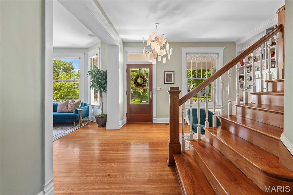 Edwardsville, Illinois, 62025, United States, 6 Bedrooms Bedrooms, ,5 BathroomsBathrooms,Residential,Active,1824912