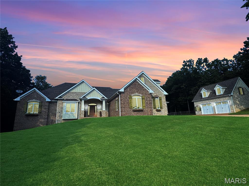 Washington, Missouri, 63090, United States, 4 Bedrooms Bedrooms, ,5 BathroomsBathrooms,Residential,Active,1922278