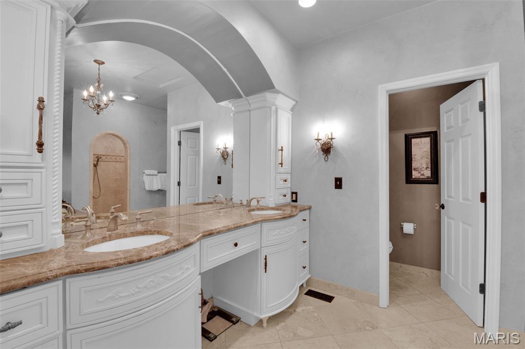 Lake St Louis, Missouri, 63367, United States, 4 Bedrooms Bedrooms, ,4 BathroomsBathrooms,Residential,Active,1905077