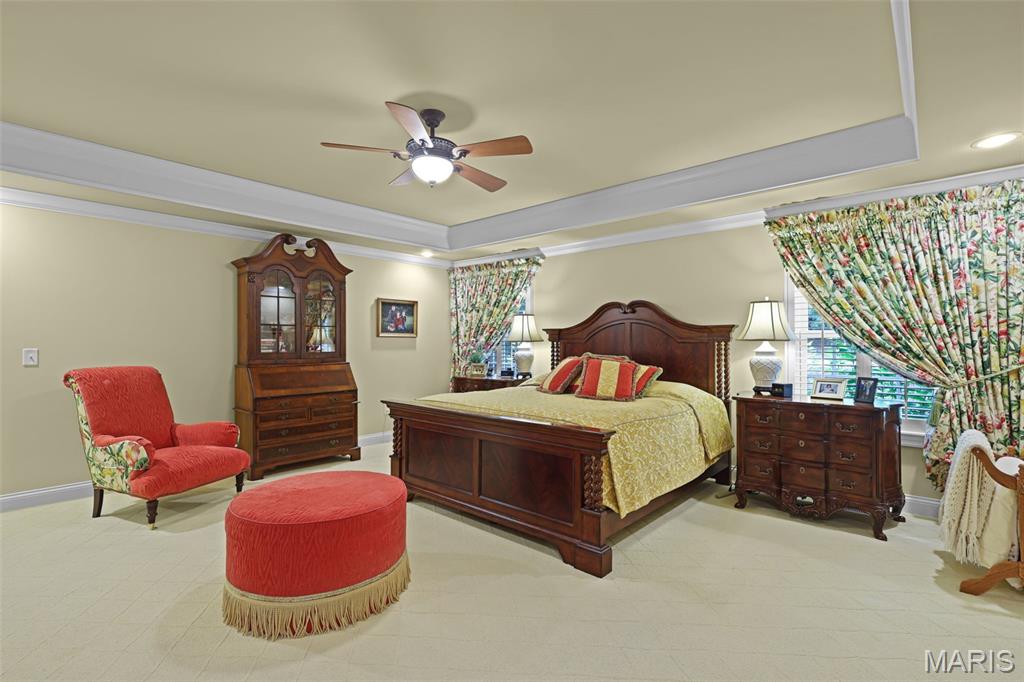 Edwardsville, Illinois, 62025, United States, 4 Bedrooms Bedrooms, ,6 BathroomsBathrooms,Residential,Active,1998604