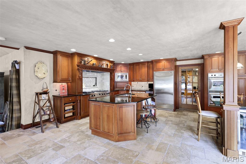 Glen Carbon, Illinois, 62034, United States, 3 Bedrooms Bedrooms, ,4 BathroomsBathrooms,Residential,Active,1960151