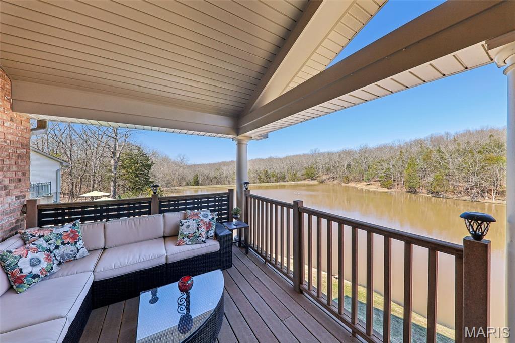 De Soto, Missouri, 63020, United States, 4 Bedrooms Bedrooms, ,4 BathroomsBathrooms,Residential,Active,2028776