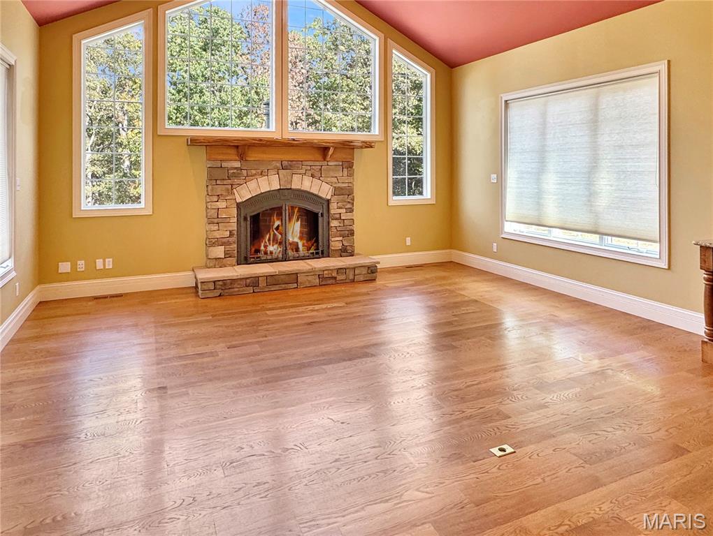 Washington, Missouri, 63090, United States, 4 Bedrooms Bedrooms, ,5 BathroomsBathrooms,Residential,Active,1922278