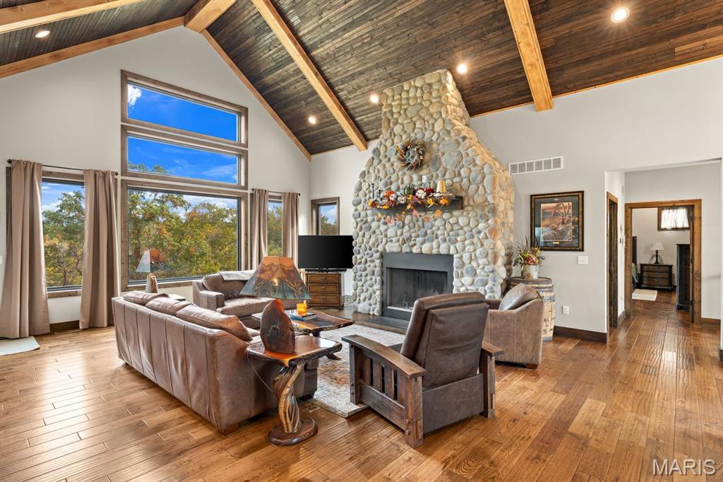 Washington, Missouri, 63090, United States, 5 Bedrooms Bedrooms, ,4 BathroomsBathrooms,Residential,Pending,2003552