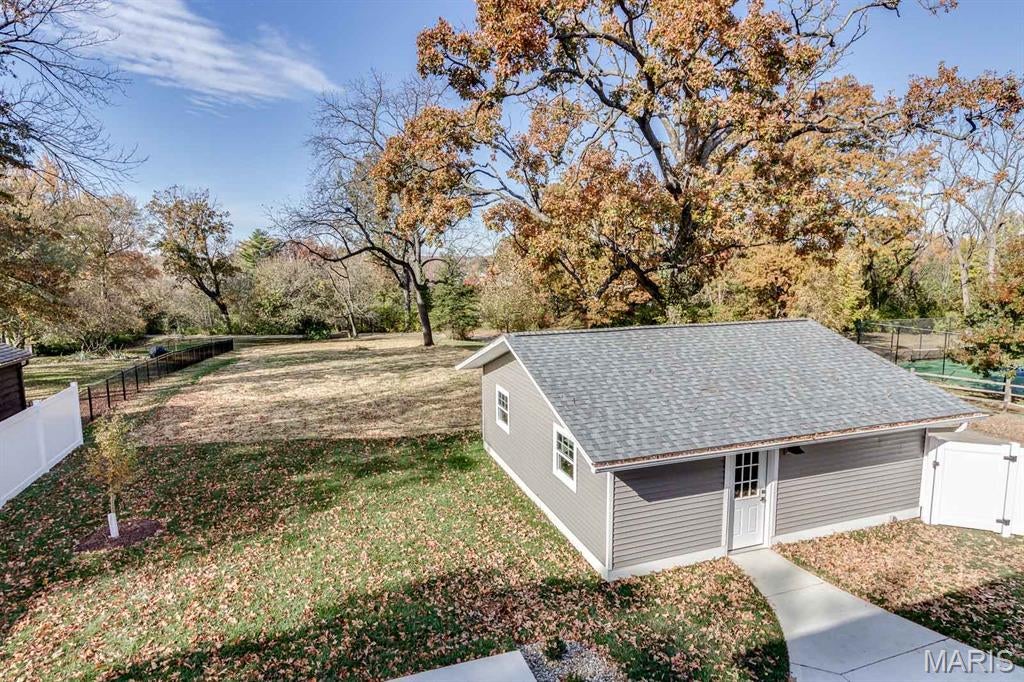 Webster Groves, Missouri, 63119, United States, 4 Bedrooms Bedrooms, ,4 BathroomsBathrooms,Residential,Active,1992552