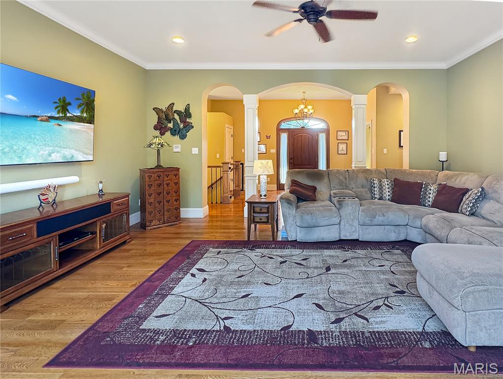 Washington, Missouri, 63090, United States, 4 Bedrooms Bedrooms, ,5 BathroomsBathrooms,Residential,Active,1922278