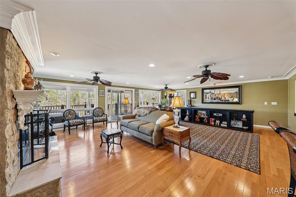 De Soto, Missouri, 63020, United States, 4 Bedrooms Bedrooms, ,4 BathroomsBathrooms,Residential,Active,2028776