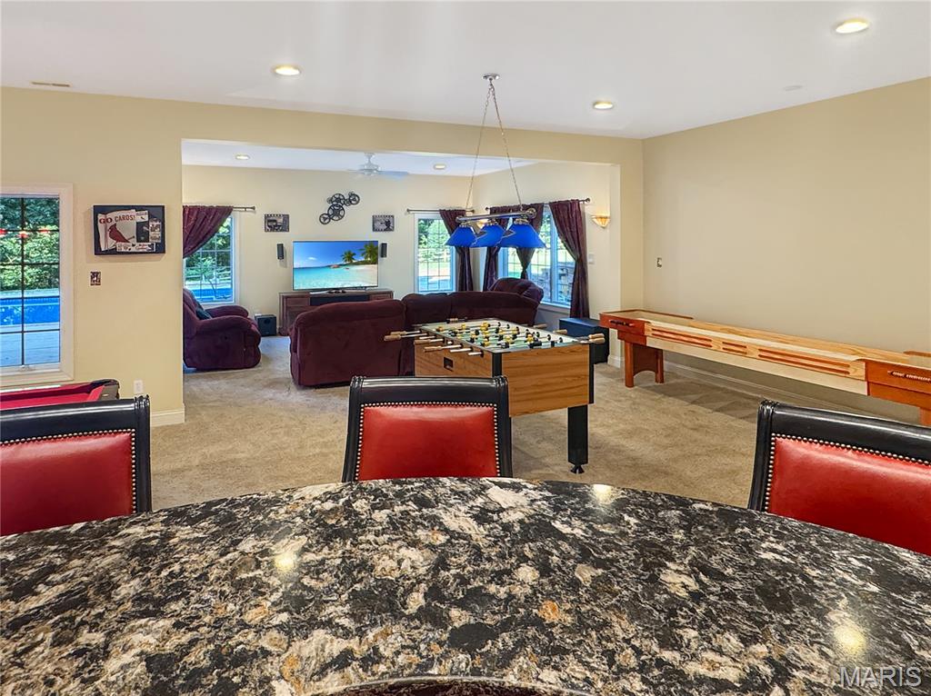 Washington, Missouri, 63090, United States, 4 Bedrooms Bedrooms, ,5 BathroomsBathrooms,Residential,Active,1922278