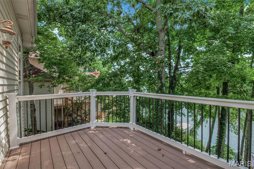 Lake St Louis, Missouri, 63367, United States, 4 Bedrooms Bedrooms, ,4 BathroomsBathrooms,Residential,Active,1905077