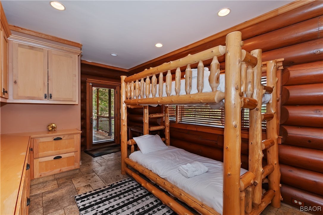 Big Bear Lake, California, 92315, United States, 5 Bedrooms Bedrooms, ,4 BathroomsBathrooms,Residential,Active,1798099