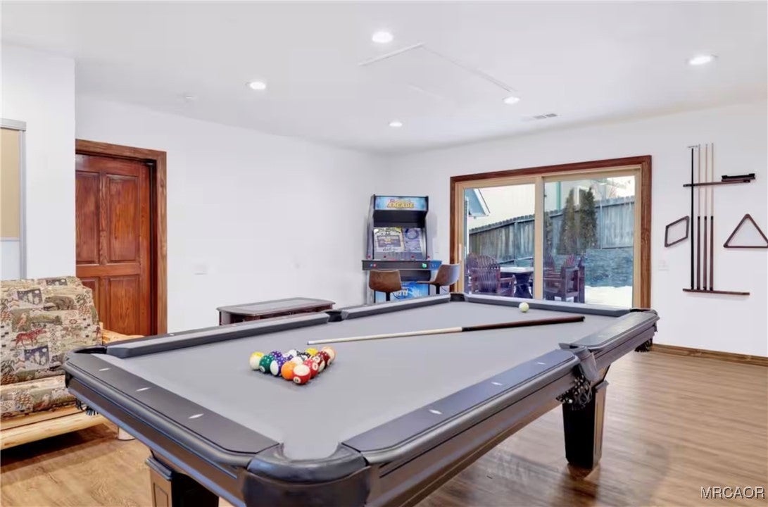 Big Bear Lake, California, 92315, United States, 6 Bedrooms Bedrooms, ,6 BathroomsBathrooms,Residential,Active,1999169