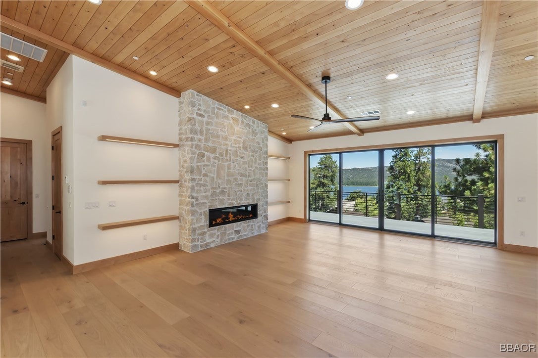 Big Bear Lake, California, 92315, United States, 5 Bedrooms Bedrooms, ,6 BathroomsBathrooms,Residential,Active,1961944