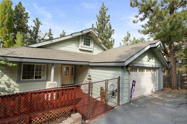 309 E AEROPLANE BLVD, BIG BEAR CITY, CA 92314, photo 3 of 34