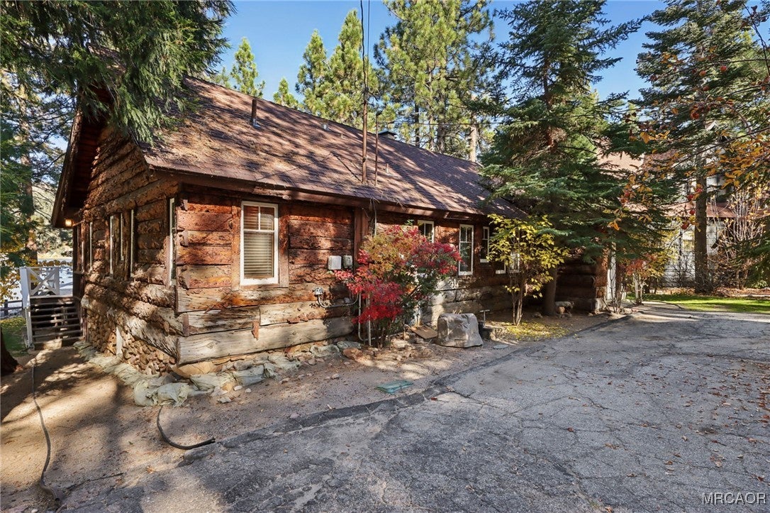 Big Bear Lake, California, 92315, United States, 4 Bedrooms Bedrooms, ,4 BathroomsBathrooms,Residential,Active,1988473