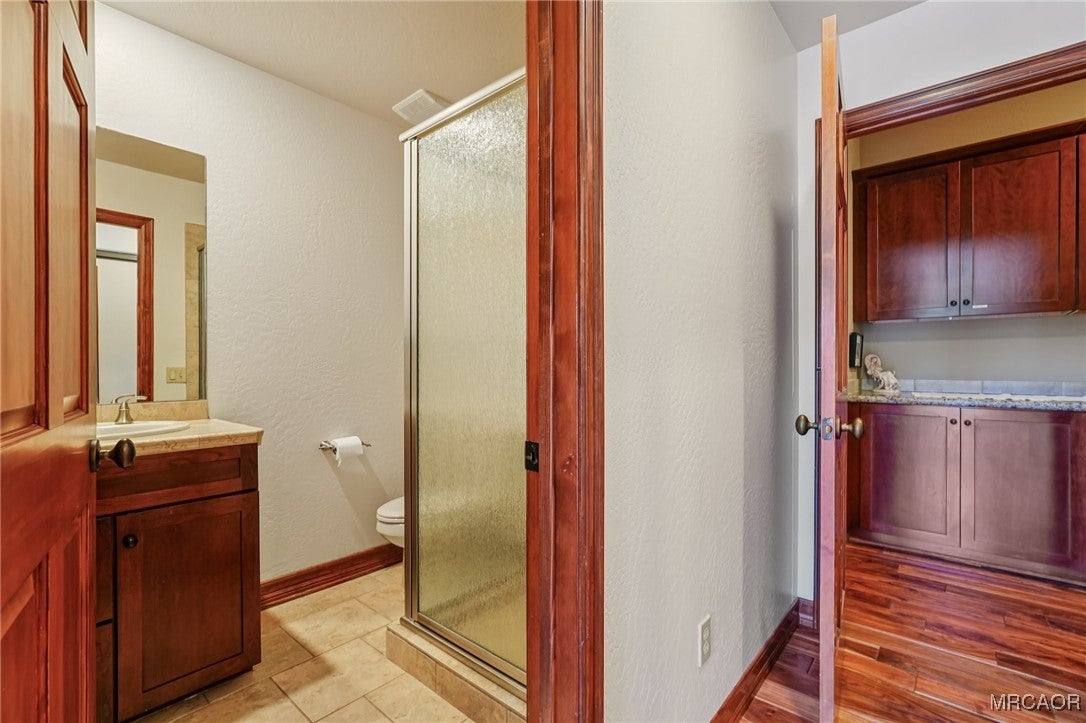 Big Bear Lake, California, 92315, United States, 6 Bedrooms Bedrooms, ,7 BathroomsBathrooms,Residential,Active,1945269