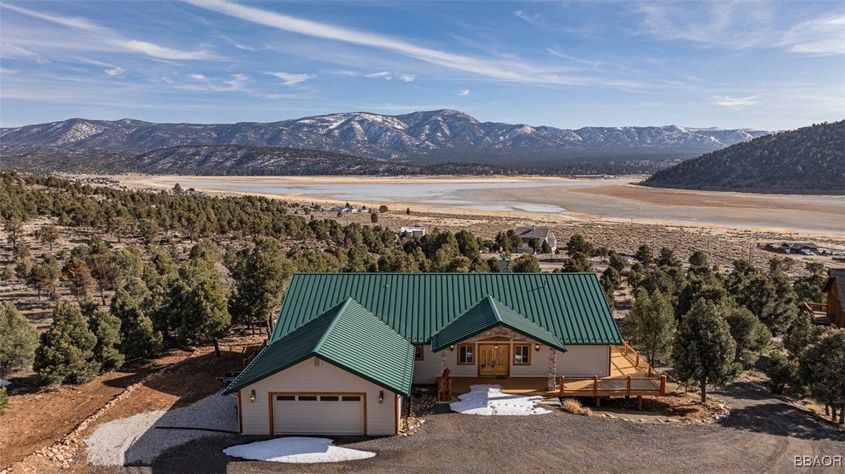 Big Bear City, California, 92314, United States, 5 Bedrooms Bedrooms, ,5 BathroomsBathrooms,Residential,Active,1745604