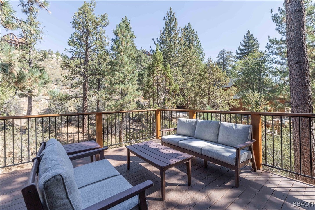 Big Bear Lake, California, 92315, United States, ,8 BathroomsBathrooms,Residential,Active,1704463