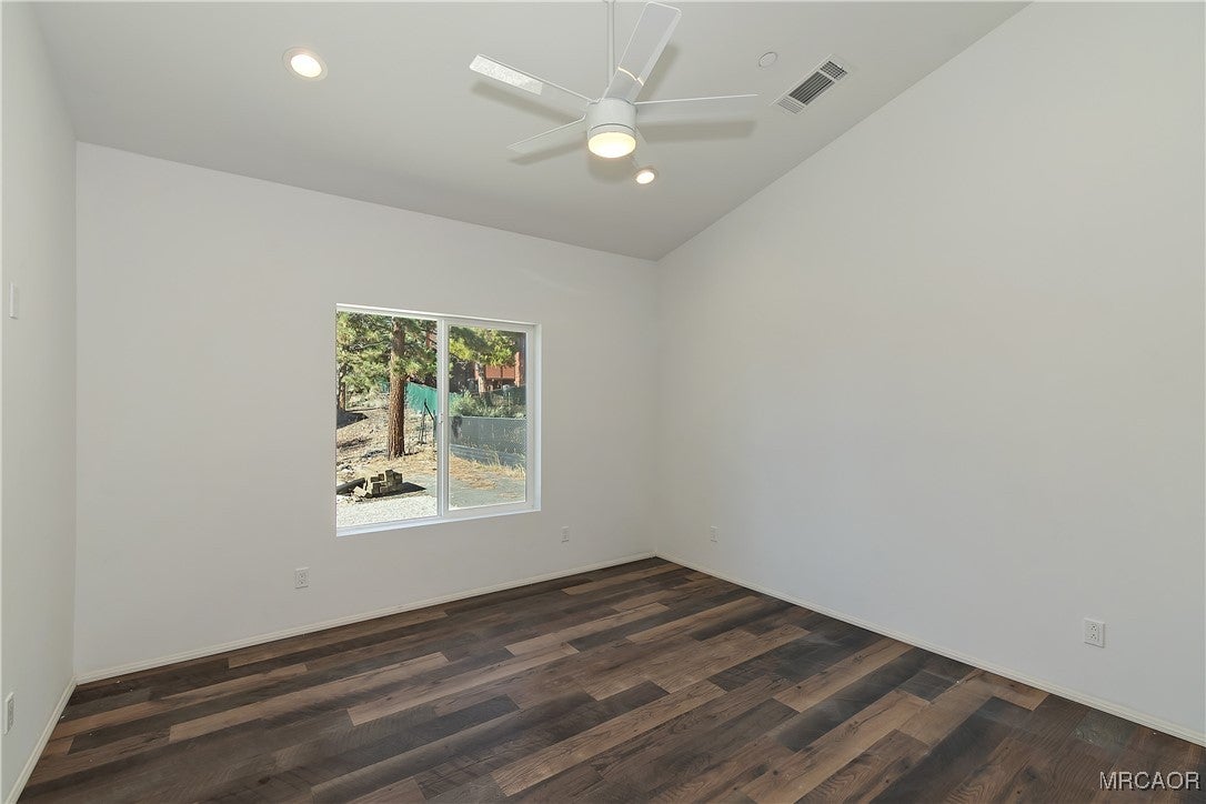 Big Bear City, California, 92314, United States, 7 Bedrooms Bedrooms, ,6 BathroomsBathrooms,Residential,Active,1998585