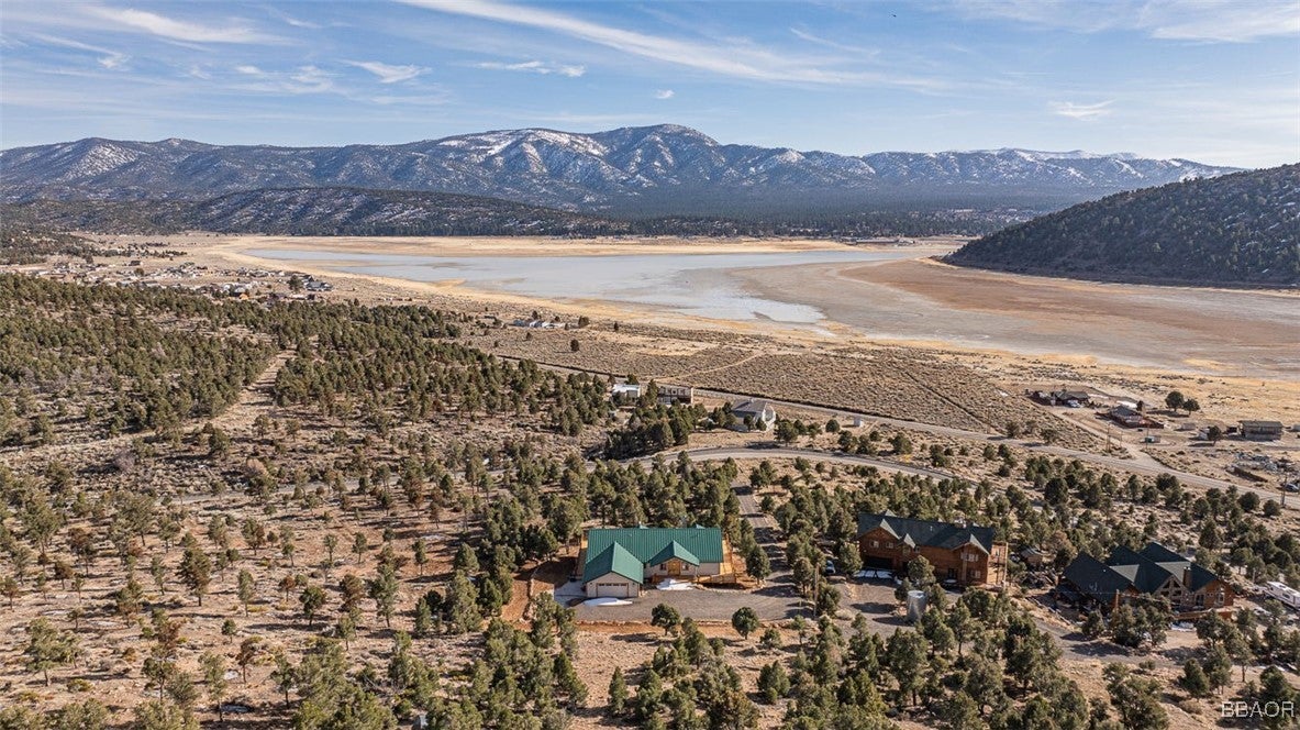 Big Bear City, California, 92314, United States, 5 Bedrooms Bedrooms, ,5 BathroomsBathrooms,Residential,Active,1745604