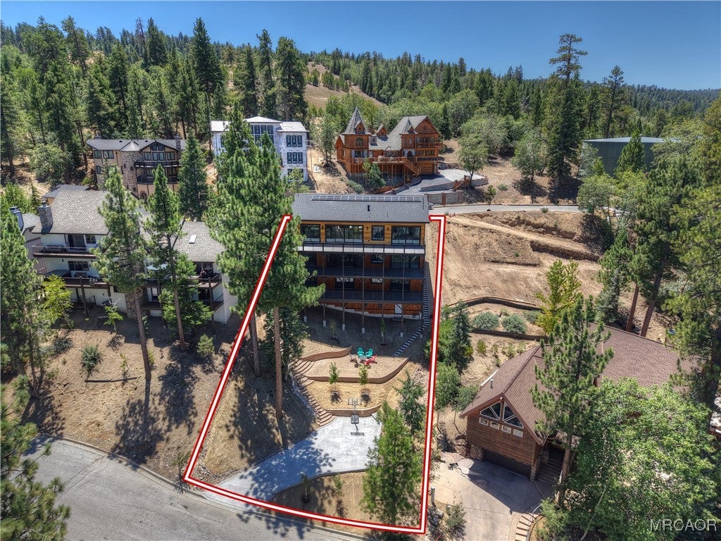 Big Bear Lake, California, 92315, United States, 5 Bedrooms Bedrooms, ,6 BathroomsBathrooms,Residential,Active,1961944
