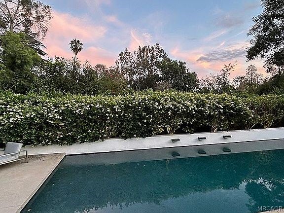 Pasadena, California, 91105, United States, 3 Bedrooms Bedrooms, ,3 BathroomsBathrooms,Residential,Active,2027767