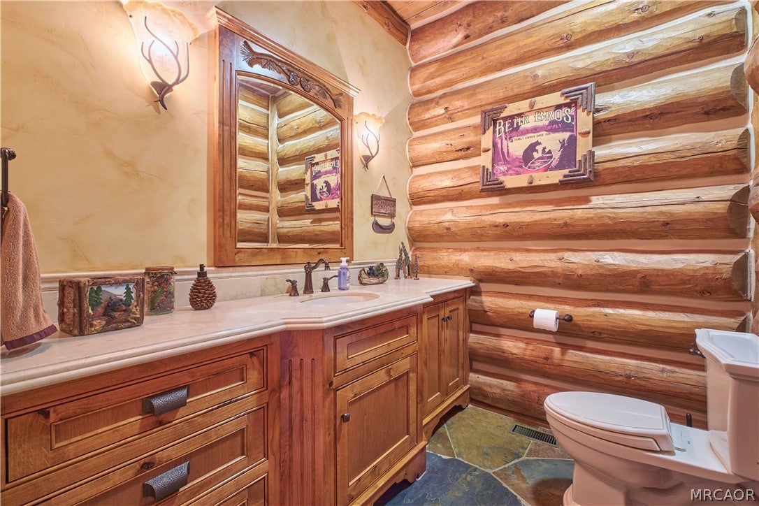 Big Bear City, California, 92314, United States, 3 Bedrooms Bedrooms, ,4 BathroomsBathrooms,Residential,Active,2015836