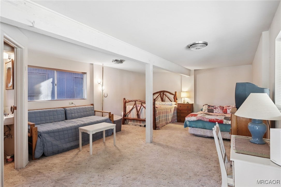 Big Bear Lake, California, 92315, United States, 4 Bedrooms Bedrooms, ,4 BathroomsBathrooms,Residential,Active,1988473