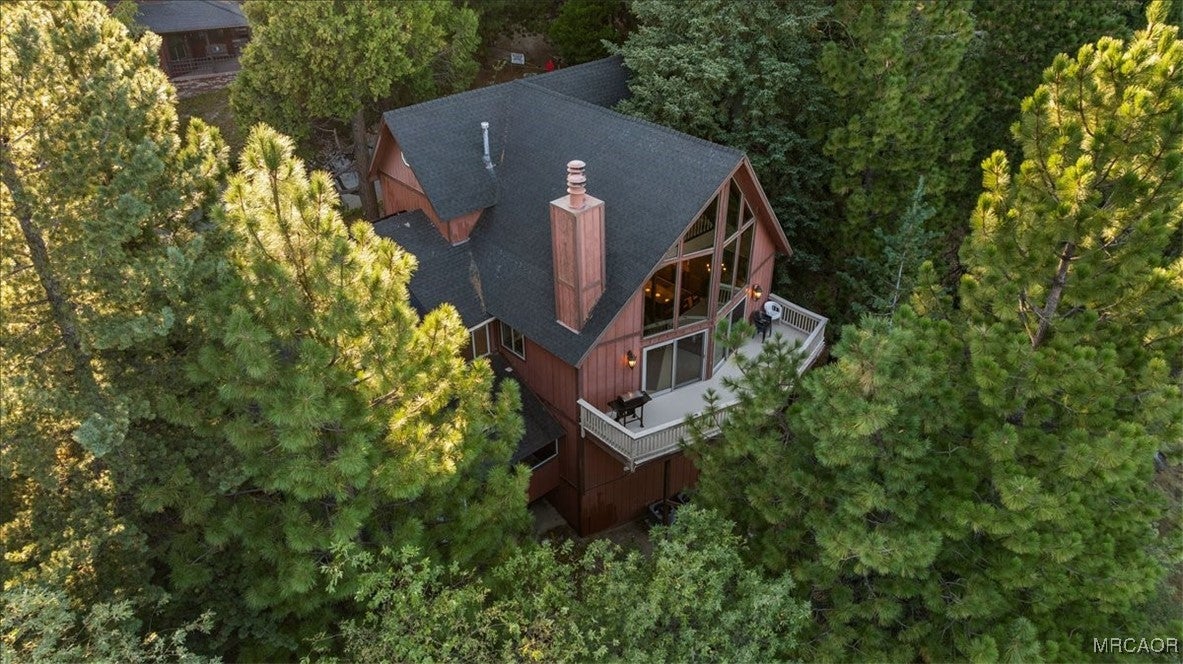Lake Arrowhead, California, 92352, United States, 5 Bedrooms Bedrooms, ,3 BathroomsBathrooms,Residential,Active,1944014