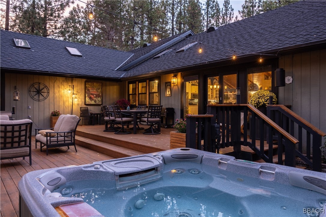 Big Bear Lake, California, 92315, United States, 5 Bedrooms Bedrooms, ,4 BathroomsBathrooms,Residential,Active,1825092