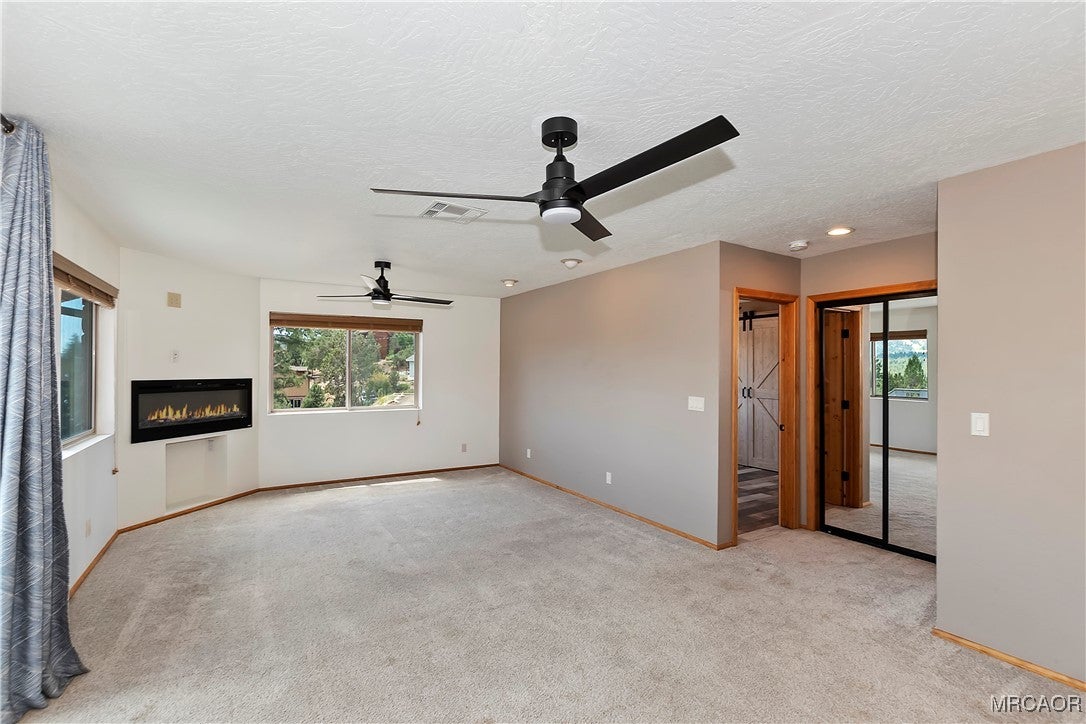 Big Bear City, California, 92314, United States, 7 Bedrooms Bedrooms, ,6 BathroomsBathrooms,Residential,Active,1998585