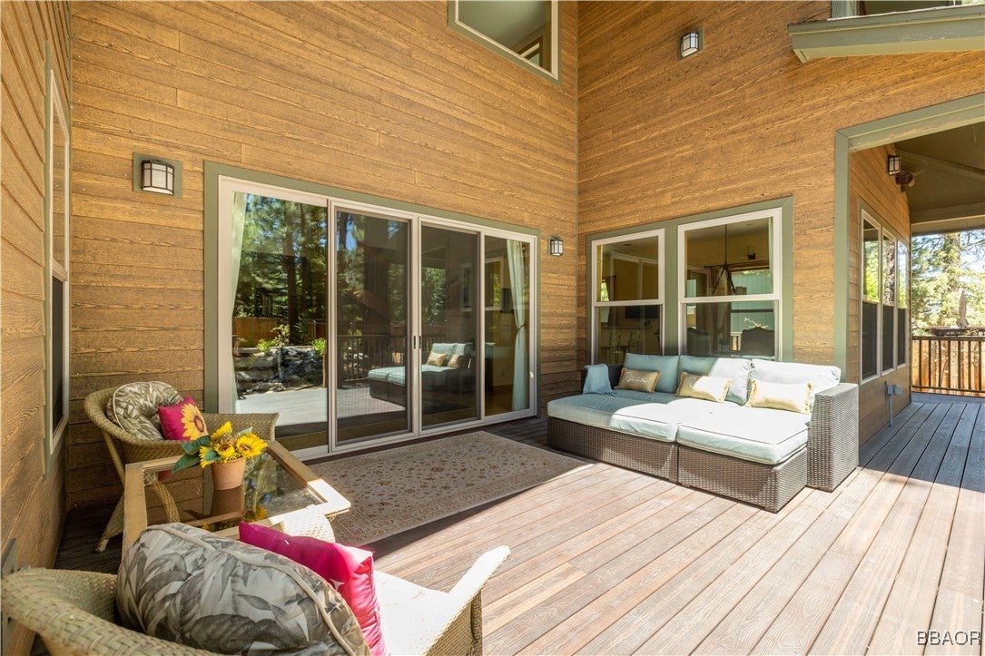 Big Bear Lake, California, 92315, United States, 3 Bedrooms Bedrooms, ,3 BathroomsBathrooms,Residential,Active,1904688