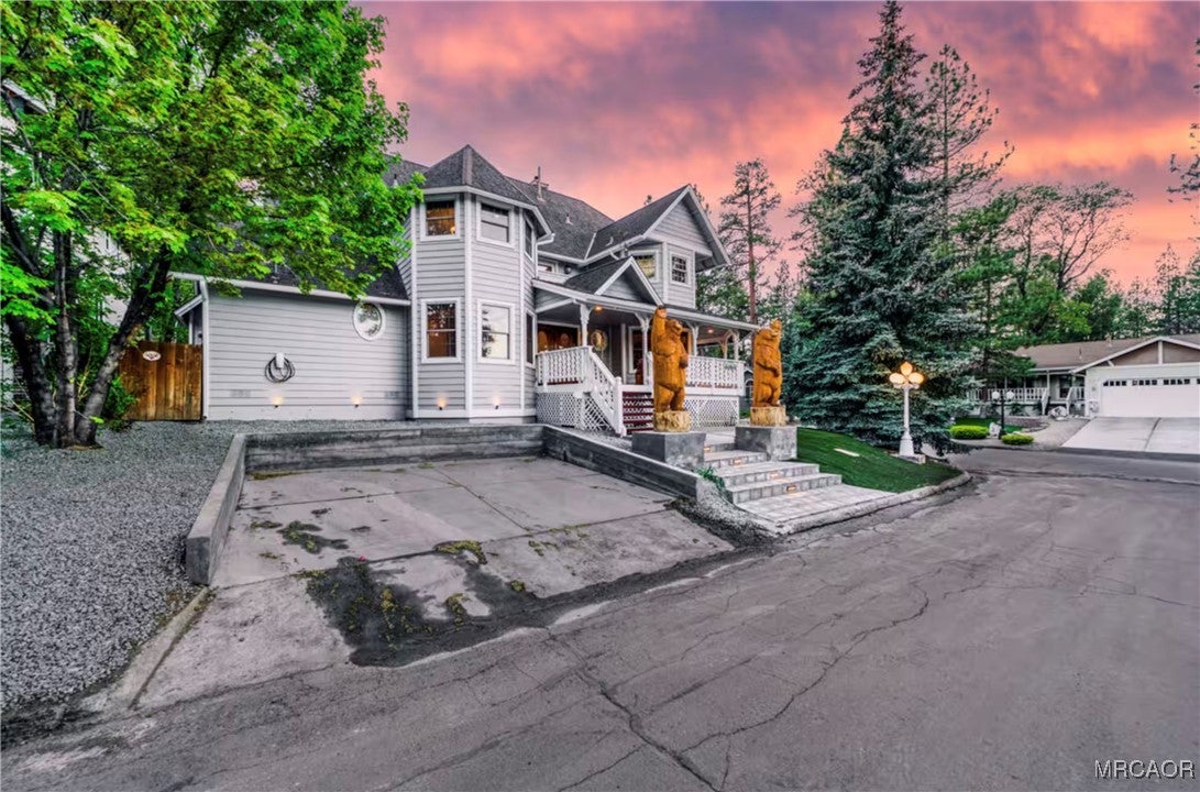 Big Bear Lake, California, 92315, United States, 6 Bedrooms Bedrooms, ,6 BathroomsBathrooms,Residential,Active,1999169