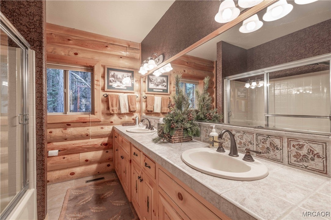 Big Bear Lake, California, 92315, United States, 4 Bedrooms Bedrooms, ,3 BathroomsBathrooms,Residential,Active,1933894