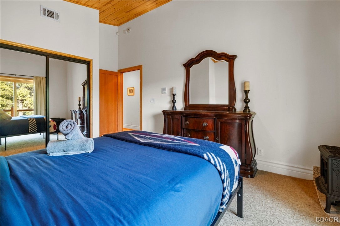 Big Bear City, California, 92314, United States, 5 Bedrooms Bedrooms, ,5 BathroomsBathrooms,Residential,Active,1745604