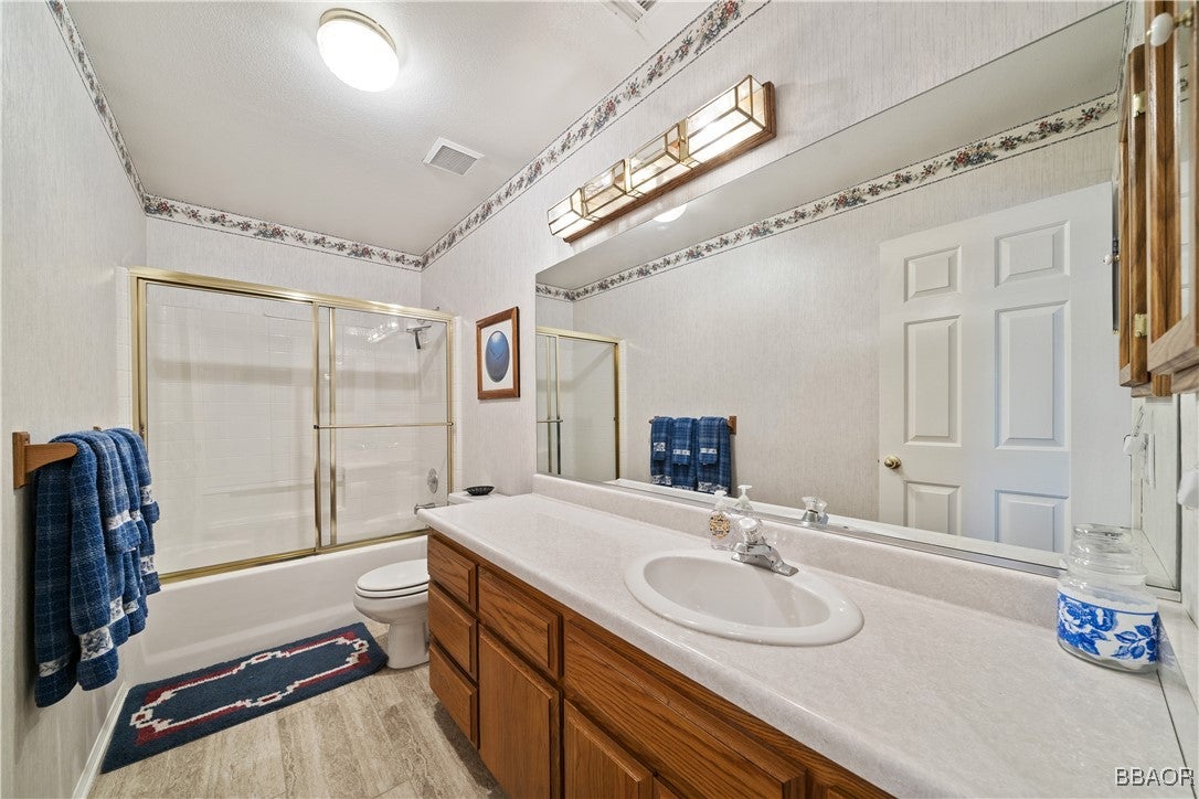 Big Bear Lake, California, 92315, United States, 4 Bedrooms Bedrooms, ,4 BathroomsBathrooms,Residential,Active,1858693