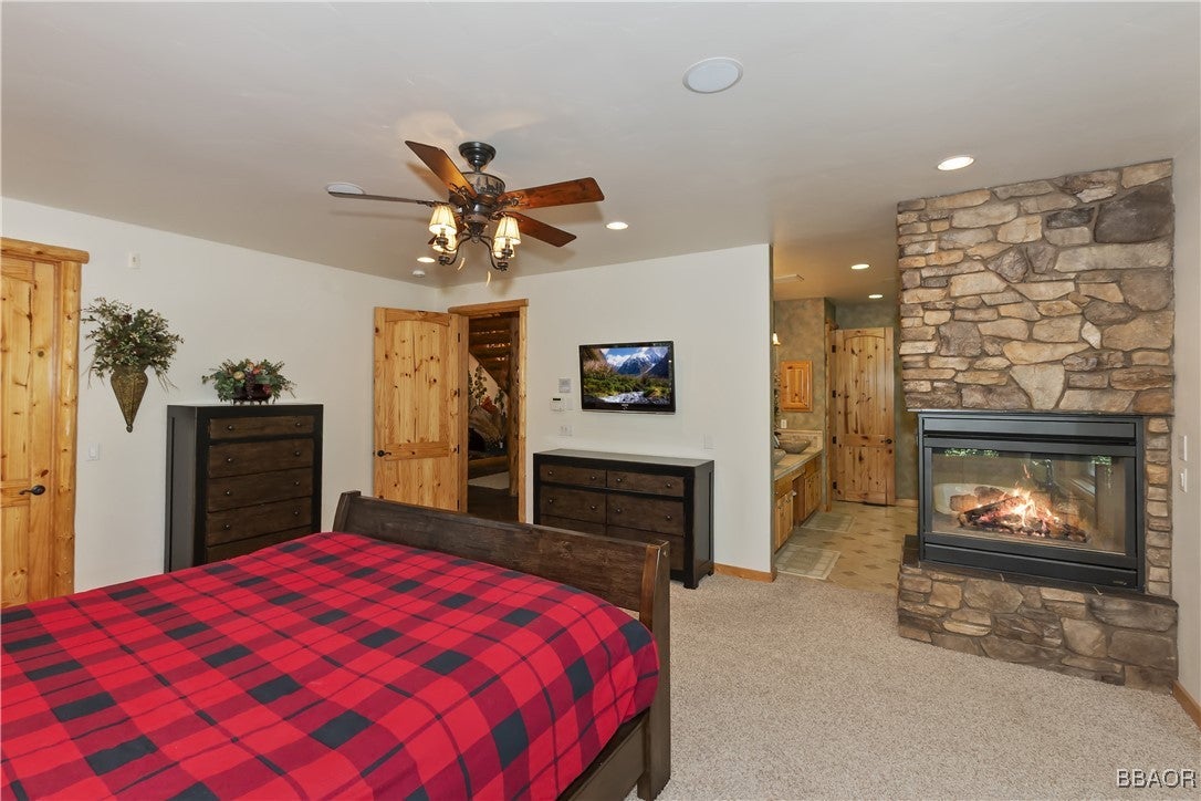 Big Bear Lake, California, 92315, United States, 4 Bedrooms Bedrooms, ,4 BathroomsBathrooms,Residential,Active,1905091