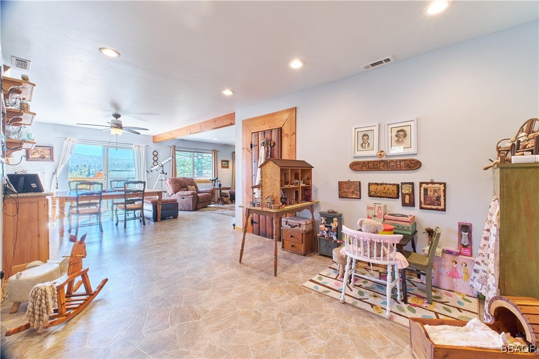 Big Bear Lake, California, 92315, United States, 7 Bedrooms Bedrooms, ,5 BathroomsBathrooms,Residential,Active,1824514