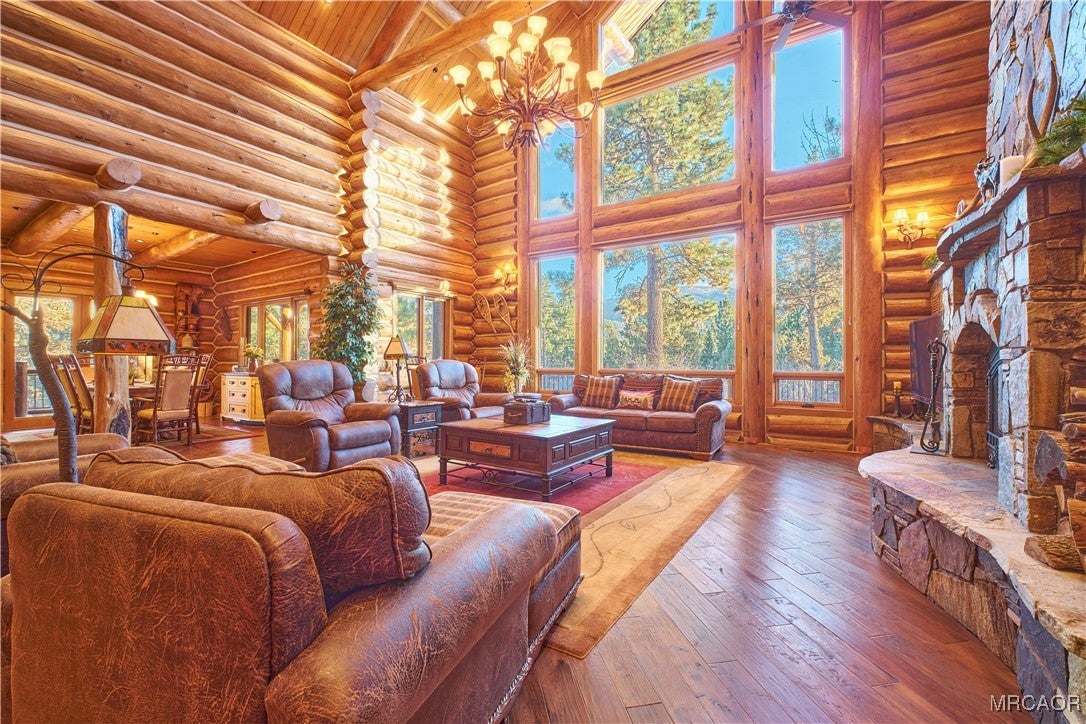 Big Bear City, California, 92314, United States, 3 Bedrooms Bedrooms, ,4 BathroomsBathrooms,Residential,Active,2015836