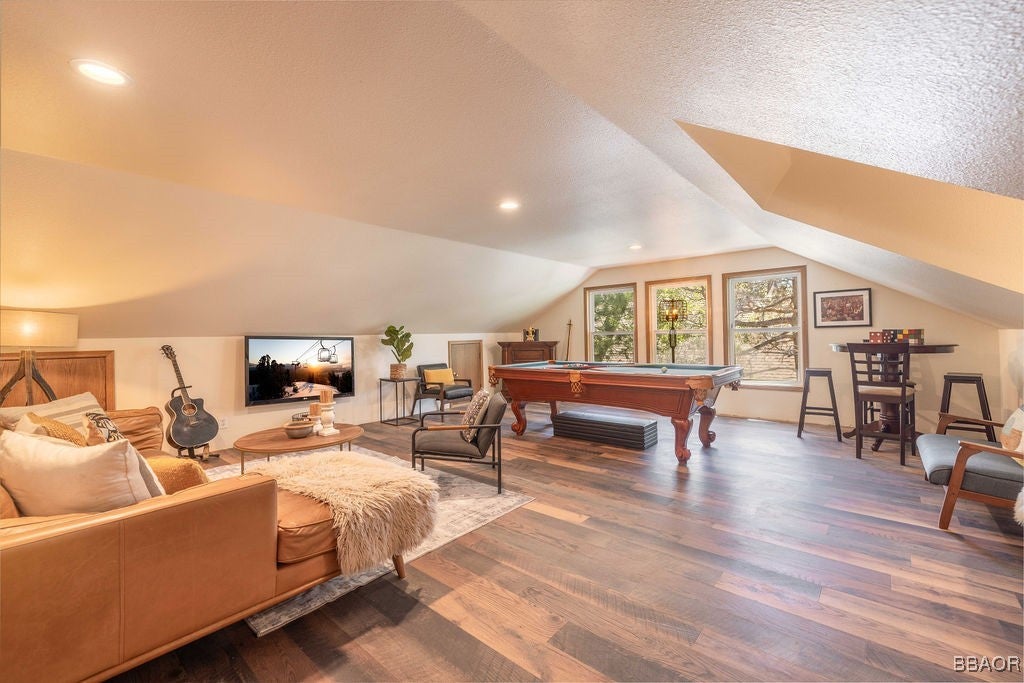 Big Bear Lake, California, 92315, United States, 5 Bedrooms Bedrooms, ,4 BathroomsBathrooms,Residential,Active,1825092