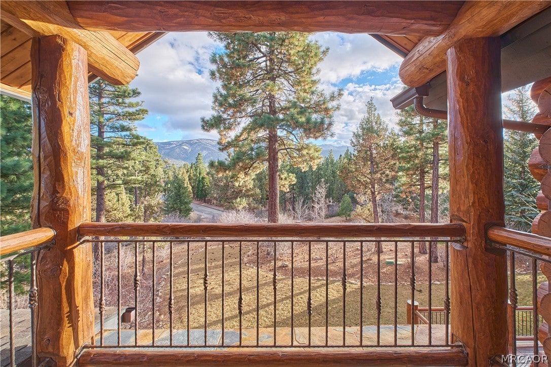 Big Bear City, California, 92314, United States, 3 Bedrooms Bedrooms, ,4 BathroomsBathrooms,Residential,Active,2015836