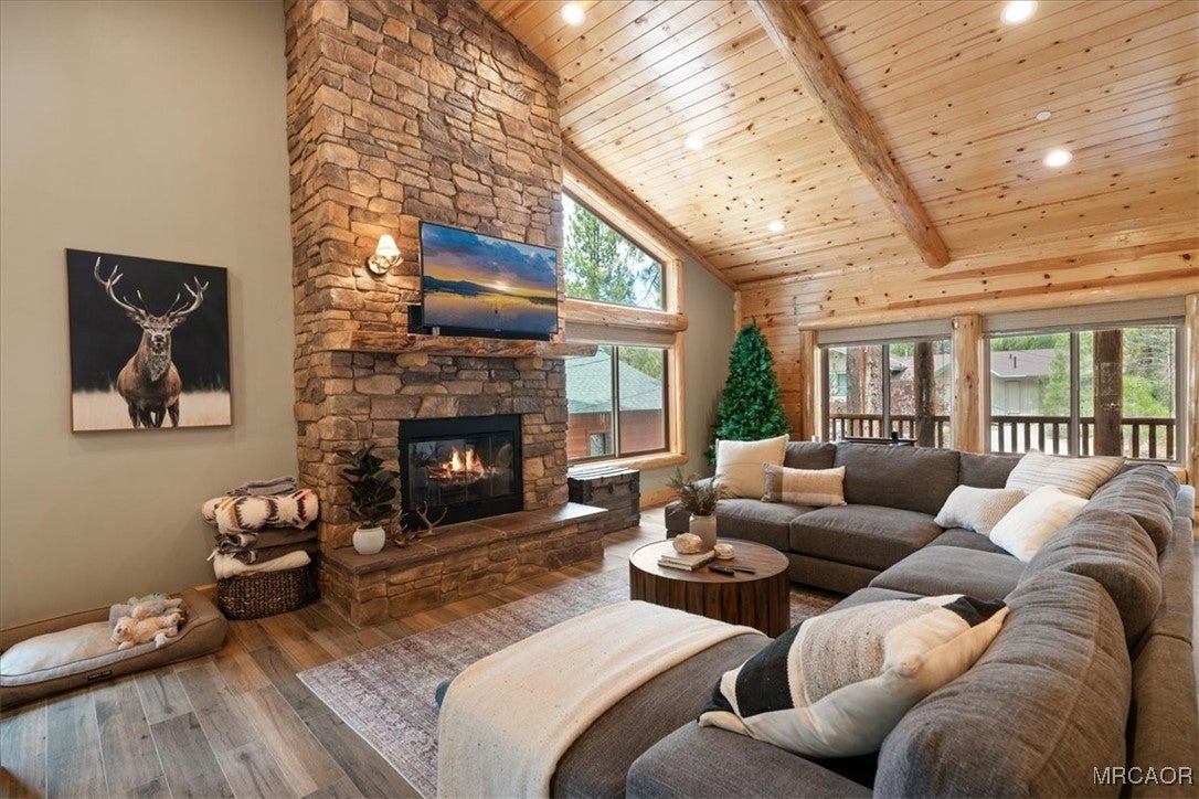 Big Bear Lake, California, 92315, United States, 3 Bedrooms Bedrooms, ,4 BathroomsBathrooms,Residential,Active,1961946