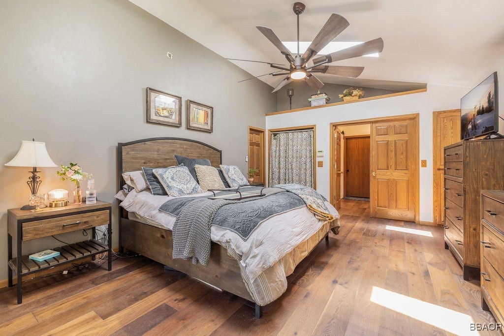 Big Bear Lake, California, 92315, United States, 5 Bedrooms Bedrooms, ,4 BathroomsBathrooms,Residential,Active,1825092