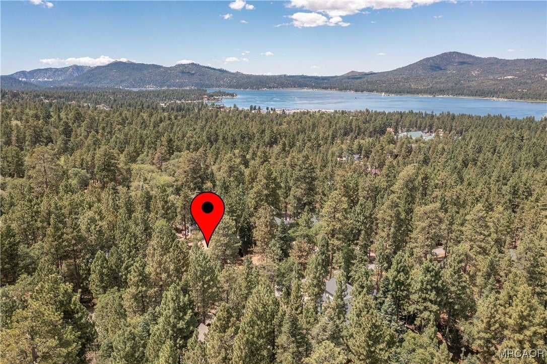Big Bear Lake, California, 92315, United States, 4 Bedrooms Bedrooms, ,3 BathroomsBathrooms,Residential,Active,1933894