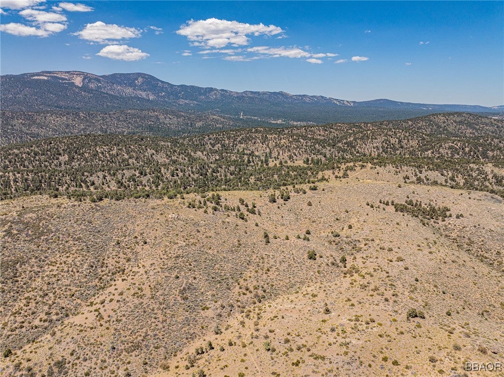 Big Bear City, California, 92314, United States, 2 Bedrooms Bedrooms, ,1 BathroomBathrooms,Residential,Active,1914609