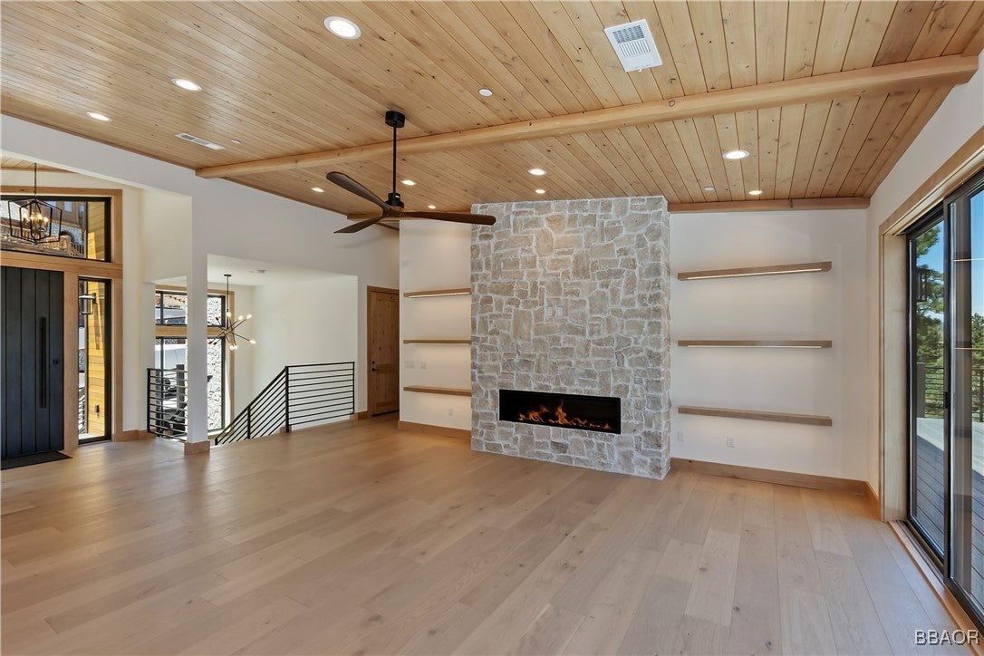 Big Bear Lake, California, 92315, United States, 5 Bedrooms Bedrooms, ,6 BathroomsBathrooms,Residential,Active,1961944