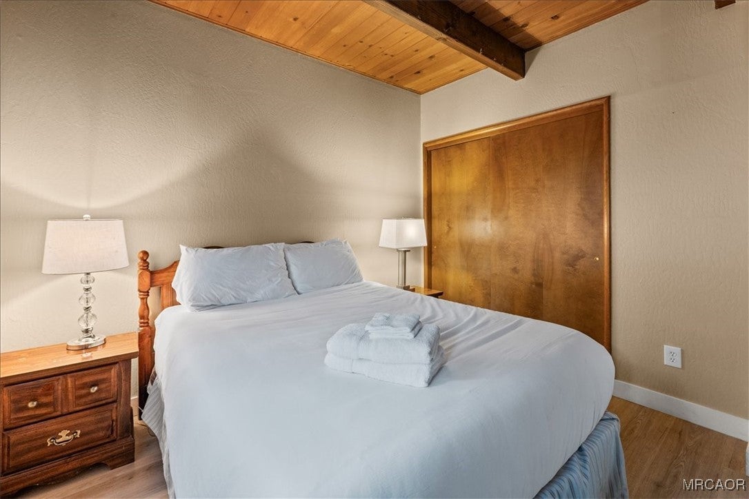 Lake Arrowhead, California, 92352, United States, 5 Bedrooms Bedrooms, ,3 BathroomsBathrooms,Residential,Active,1944014