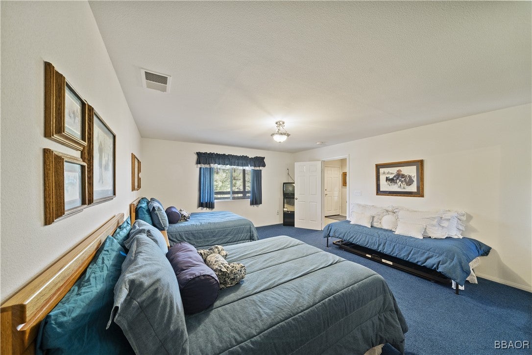 Big Bear Lake, California, 92315, United States, 4 Bedrooms Bedrooms, ,4 BathroomsBathrooms,Residential,Active,1858693