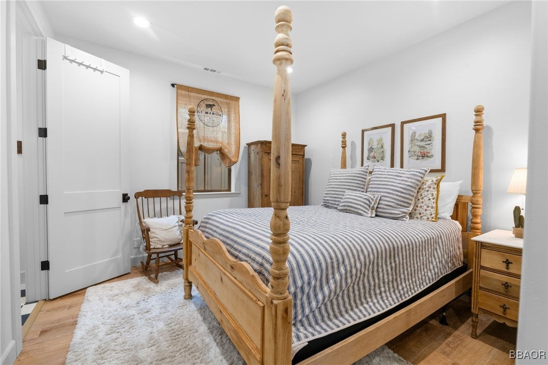 Big Bear Lake, California, 92315, United States, 4 Bedrooms Bedrooms, ,4 BathroomsBathrooms,Residential,Active,1841308